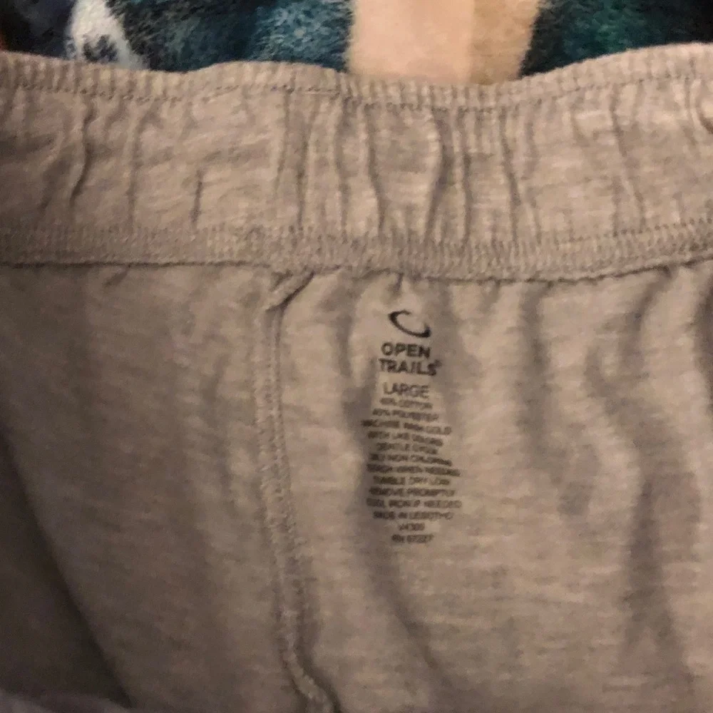 Light Gray Men’s Drawstring Lounge Pants
